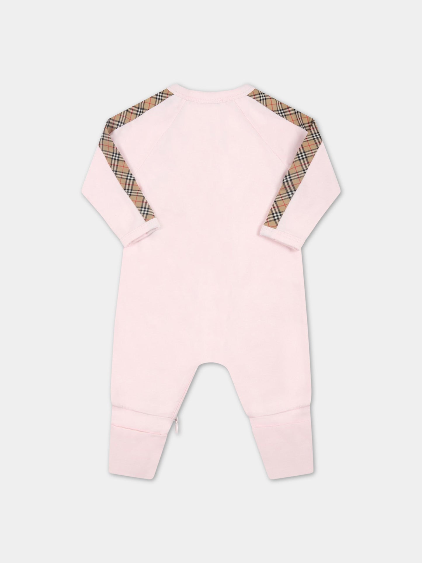 Set rosa per neonata con iconico check vintage,Burberry Kids,8048410