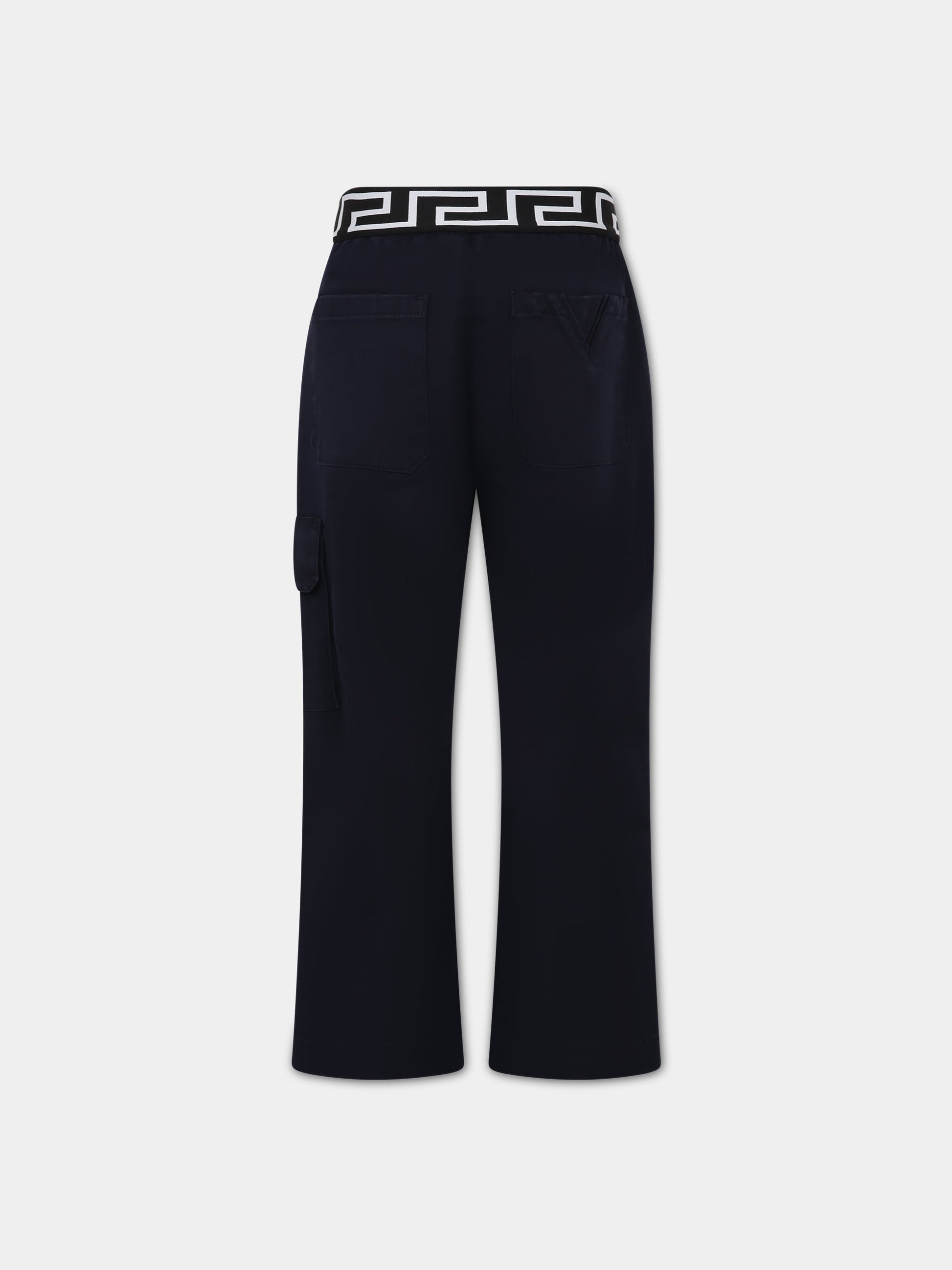 Pantaloni blu per bambino con iconica Greca e logo,Versace,1002266 1A06498 1U180